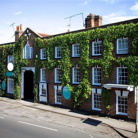 ווקינג The Talbot Inn מראה חיצוני תמונה